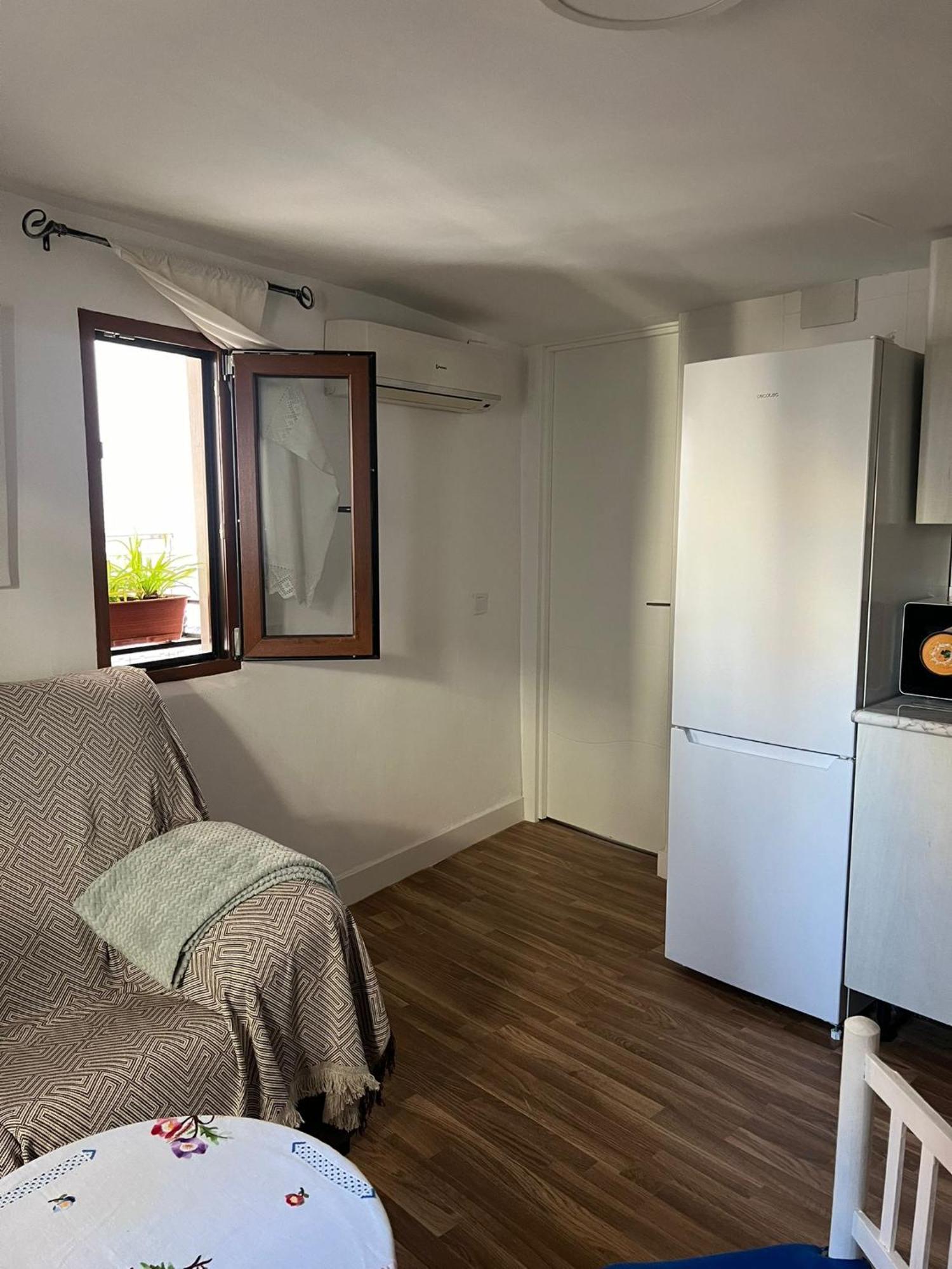 Apartamento La Golondrina Candeleda Exterior foto